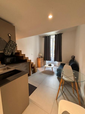 1 Bedroom Flat in heart of nice